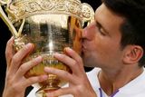 Letos Srb vyhrál také Australian Open. V Paříži na Roland Garros mu překazil zkompletování kariérního Grand Slamu ve finále Švýcar Stan Wawrinka. V Londýně Djokovič znovu ukázal, kdo je současným vládcem tenisu.