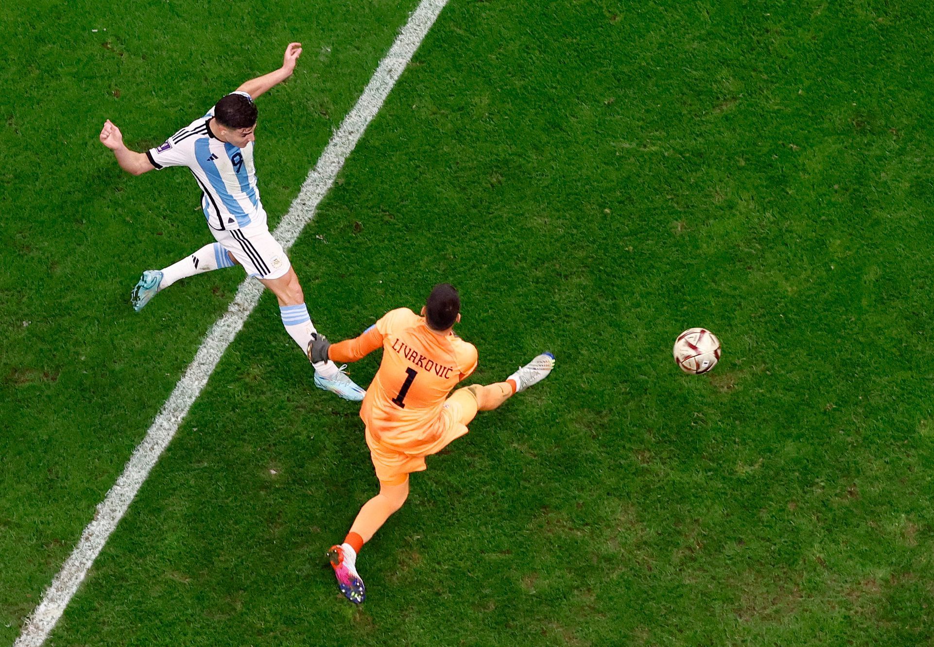 Julián Álvarez dává gól v semifinále MS 2022 Argentina - Chorvatsko