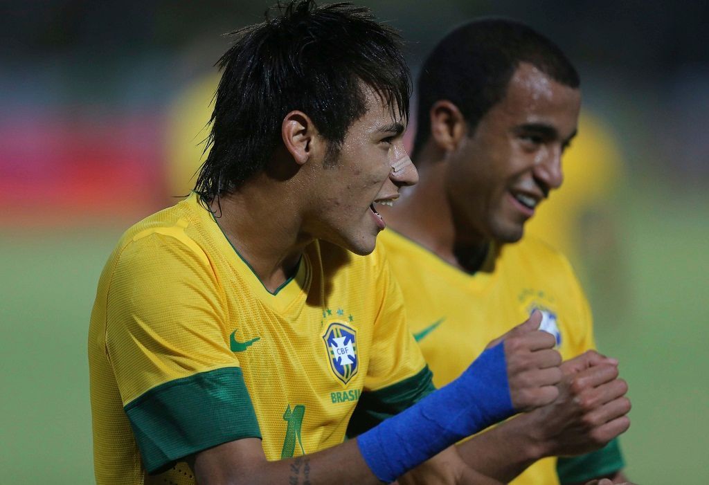 Neymar a Lucas, Brazílie porazila v přípravě Čínu 8:0