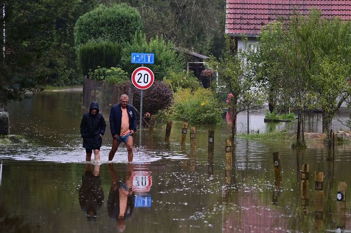 Situace po vydatných deštích v Jihočeském kraji na řece Lužnici.