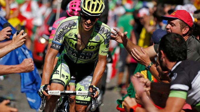 Alberto Contador v 10. etapě Tour de France 2015