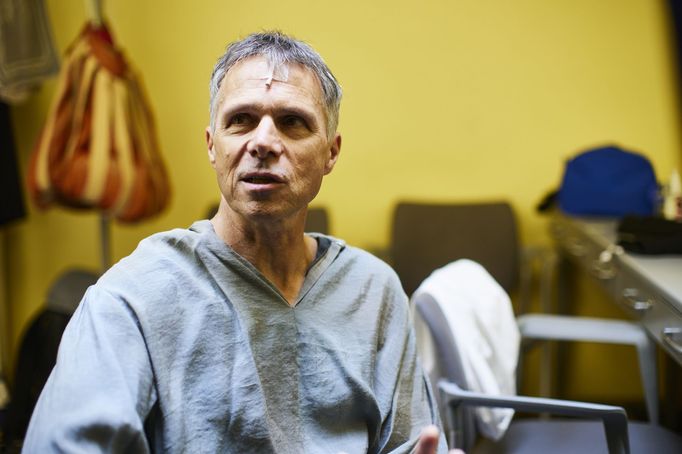 Snímek z dokumentu Janek Ledecký - Všechno bude fajn.