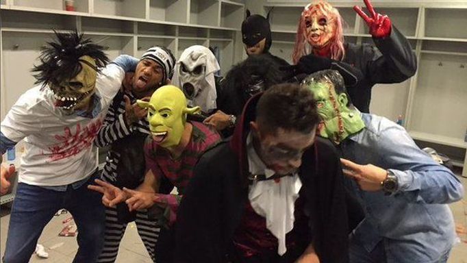 FC Barcelona slaví Halloween