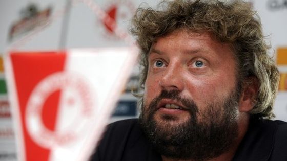 Komu všemu Slavia dluží: I to odhalil insolvenční rejstřík