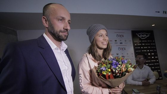 Eva Samková na tiskové konferenci před sezonou 2019-20