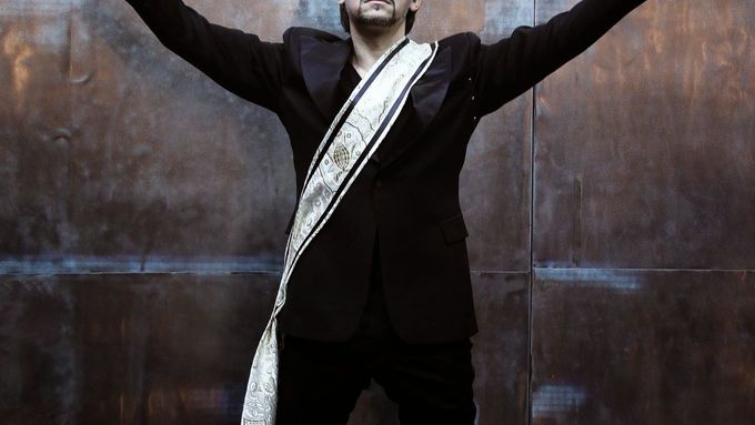 Štefan Kocán jako Mefistofeles.