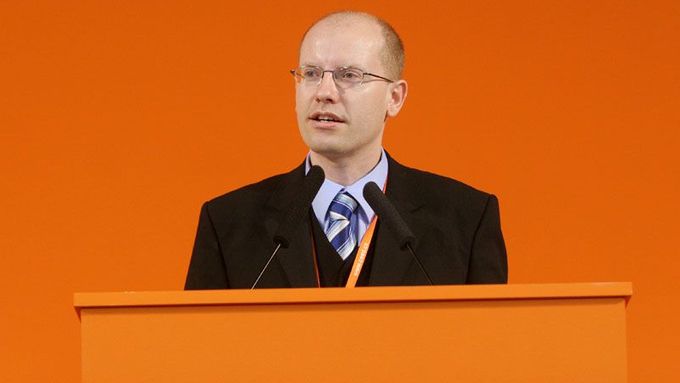 Bohuslav Sobotka hovoří k delegátům sjezdu, kteří ho zvolili prvním místopředsedou strany
