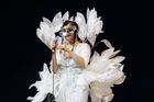 Snímek z pražského koncertu Björk.