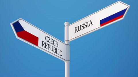 Proruské weby se snaží oslabovat Sobotku a působit Čechům v hlavách chaos