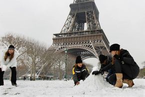 Sněhová nadílka ve světě aneb bílé metropole v hledáčku fotoaparátu