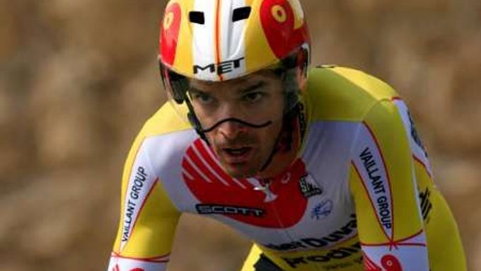 Britský cyklista ze stáje Saunier Duval David Millar vyhrál časovku na španělské Vueltě.