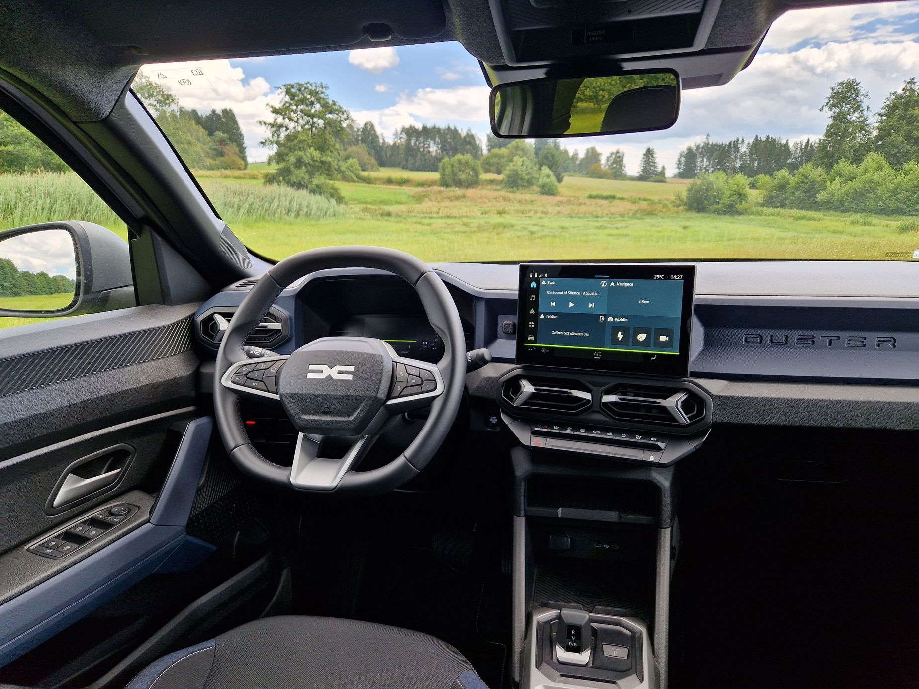 Dacia Duster Hybrid test