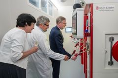 U Prahy vznikla nová laboratoř pro výrobu aktinia, může jít o průlom v léčbě rakoviny