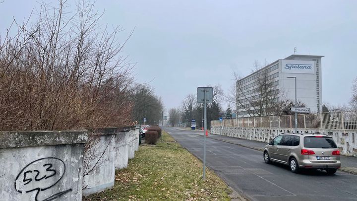 Sluneční město v trojúhelníku smrti. Pád neratovické Spolany region zabolí