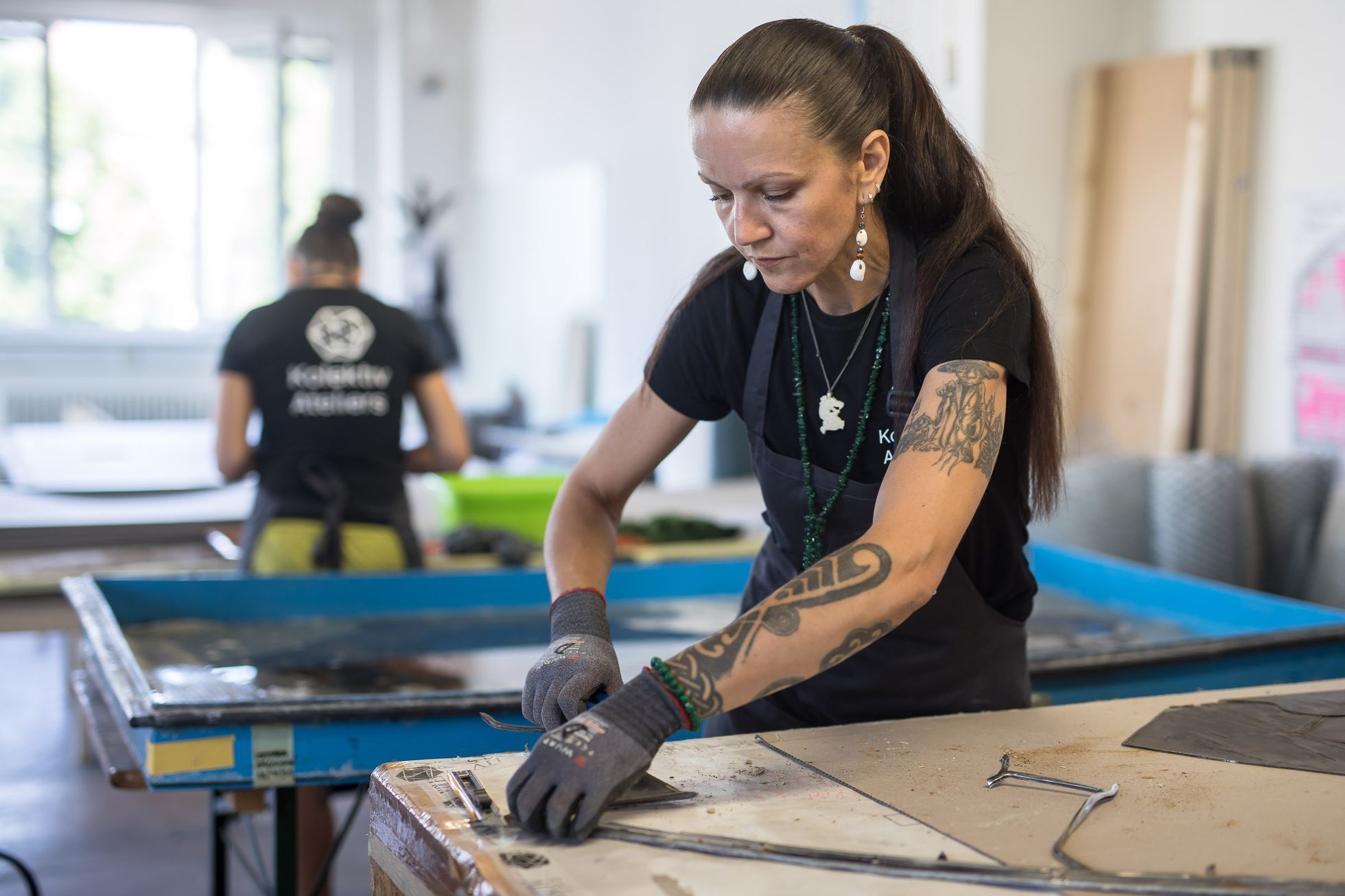 Skláři Kolektiv Ateliers, Nový Bor, zachraňují vitráže Průmyslového paláce