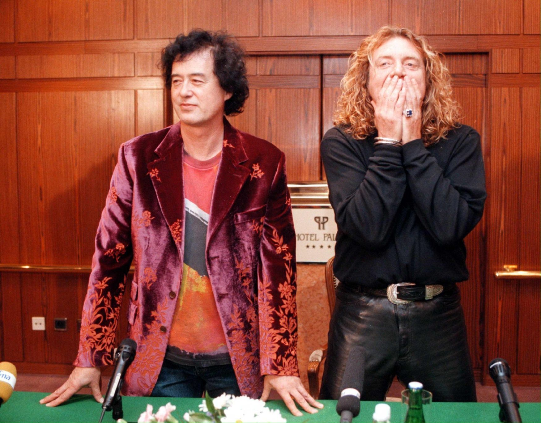 Jimmy Page, Robert Plant