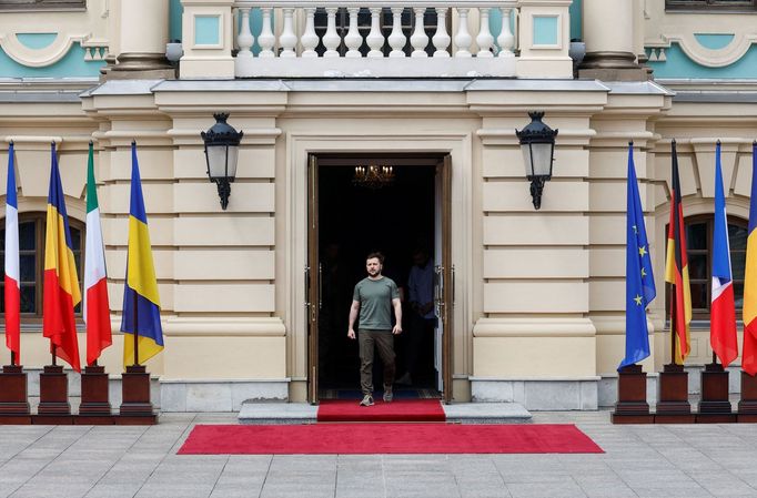 Lídři Německa, Itálie a Francie navštívili v Kyjevě ukrajinského prezidenta Volodymyra Zelenského.