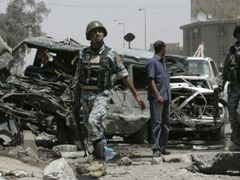 V Iráku bojovníci Al-Káidy ztratili půdu pod nohama. Ovšem spíše kvůli svým iráckým odpůrcům než kvůli americkým vojákům.