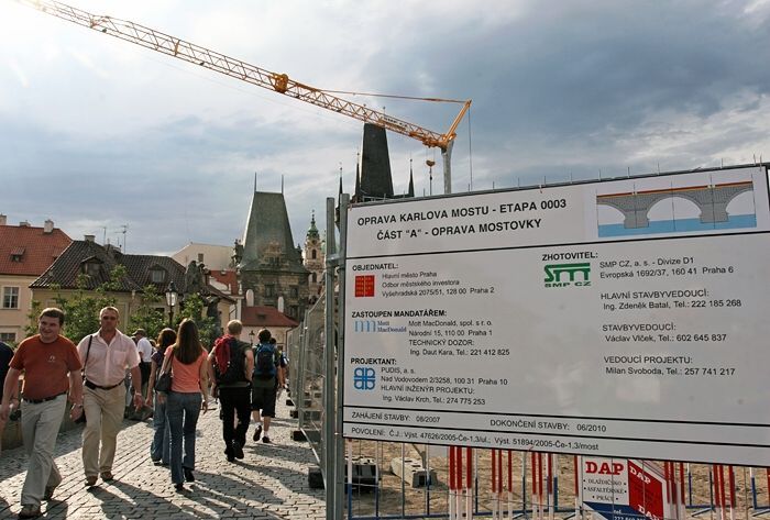 Oprava Karlova mostu