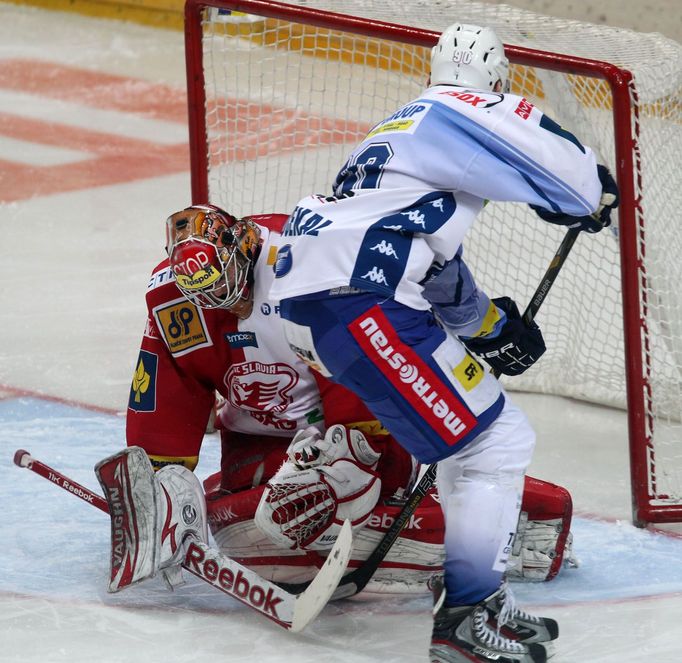 Extraliga: Slavia Praha - Kometa Brno: Dominik Furch - Martin Dočekal