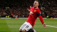 I když se Manchesteru United v této sezoně nedaří podle představ, Wayne Rooney si loni vydělal dalších 12 milionů liber a s majetkem v hodnotě 72 milionů (2,76 miliardy korun) se v žebříčku posunul na druhé místo.