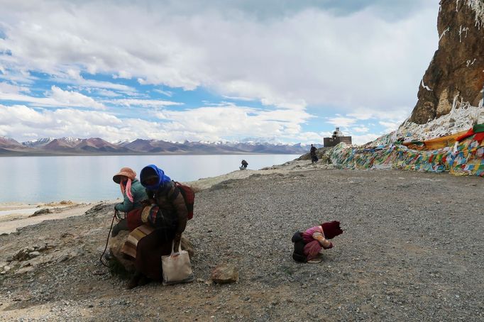 Jezero Namtso v Tibetu (snímky z cesty, kterou pro zahraniční novináře zorganizovala čínská vláda).