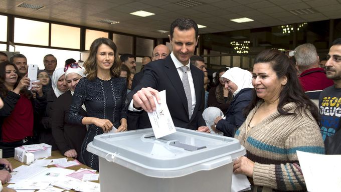 Bašár Asad u volební urny