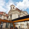 Praha viděná z Hop On busu: krásné památky, Kafka, pivo, rum i sexshopy