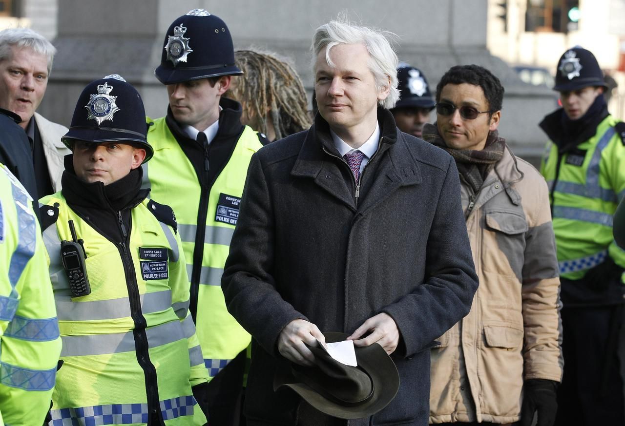 Julian Assange u britského Nejvyššího soudu