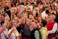 Němcům přestává chutnat pivo. Meziročně vypili o 254 milionů půllitrů méně