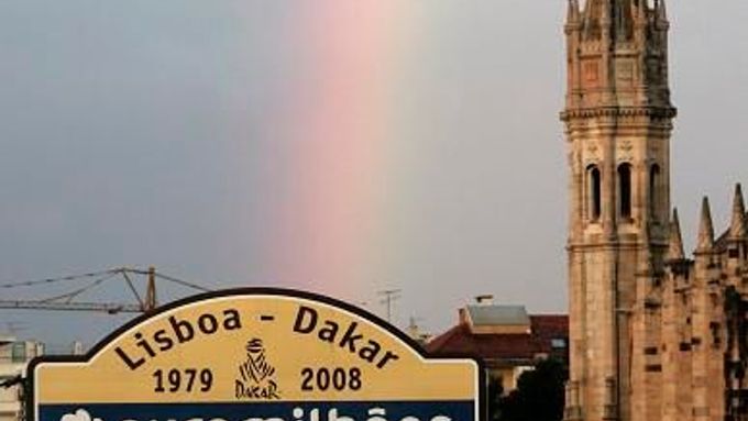 Rallye Dakar byla zrušena. Jubilejní třicátý rok zastavil teror
