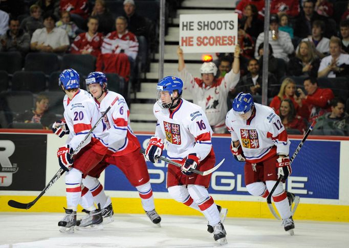 David Musil, Radek Faksa, Daniel Krejčí a Dimitrij Jaškin na MSJ 2011