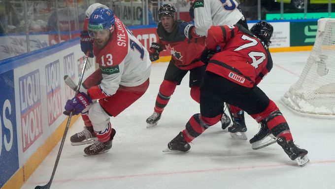 Jiří Smejkal (13) v zápase Česko - Kanada na MS 2023