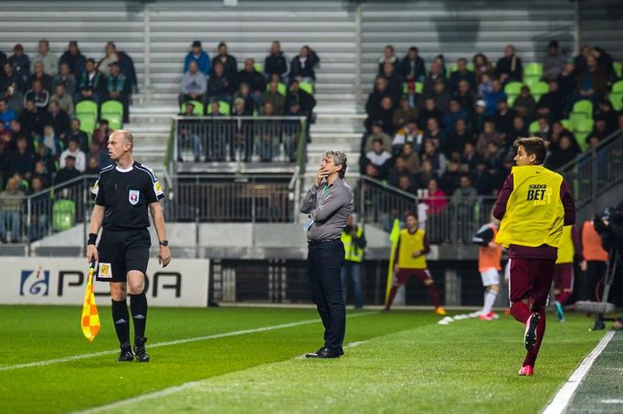 Fotbalová liga: Karviná vs. Sparta (Jozef Weber)