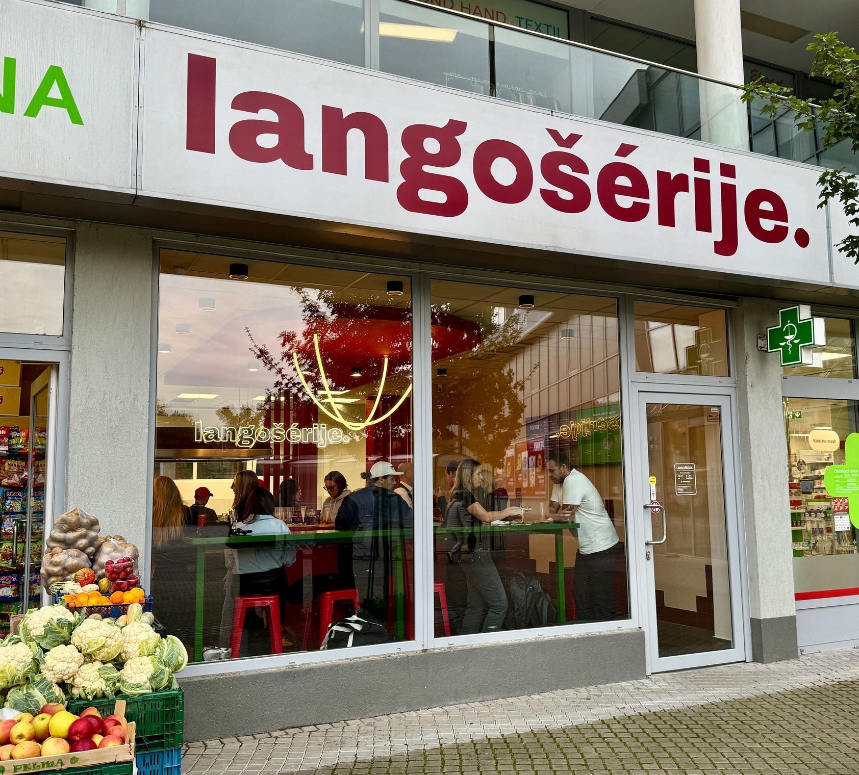 langošérije, langoš