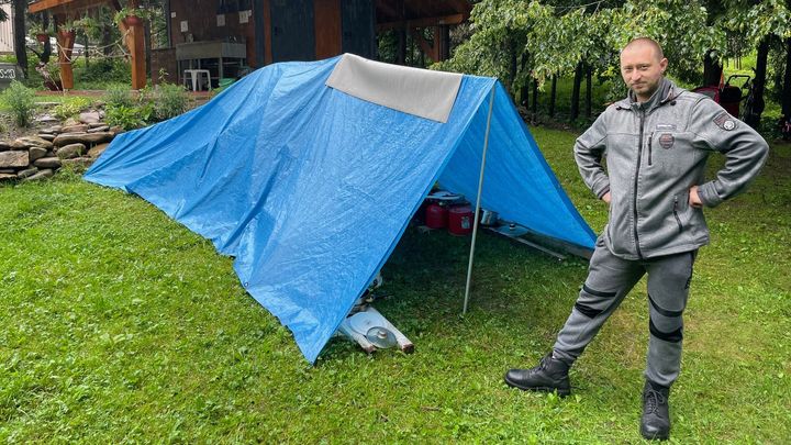 Poprvé s dětmi ve stanu, neodejdu. Beskydy zasáhl silný déšť, voda se valí do měst