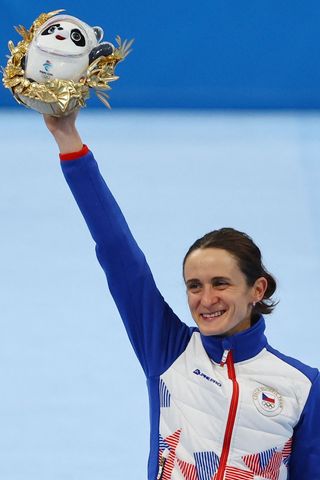 Martina Sáblíková slaví třetí místo v závodě rychlobruslařek na 5000 m na ZOH v Pekingu 2022