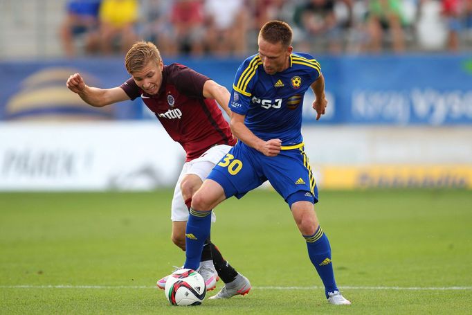 SL, Jihlava-Sparta: Vladimír Kukoľ (30) - Martin Frýdek ml.