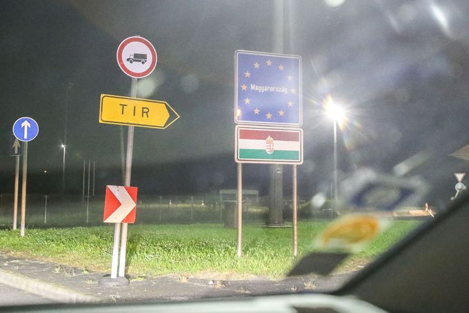 Příjezd na slovinsko-maďarské hranice ve 2:50 v noci.