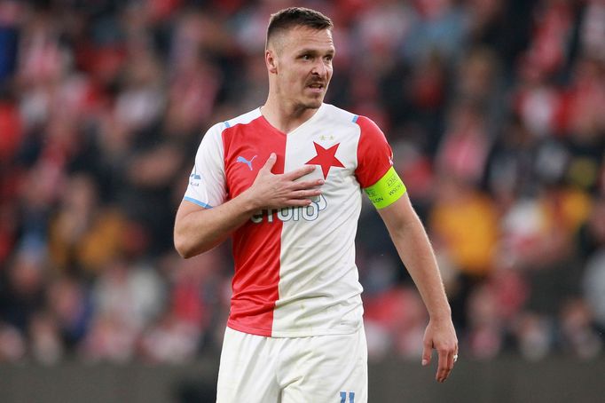 Stanislav Tecl v zápase 2. kola nadstavby F:L Slavia Praha - Viktoria Plzeň