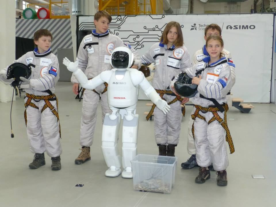 Expedice vesmír 2014