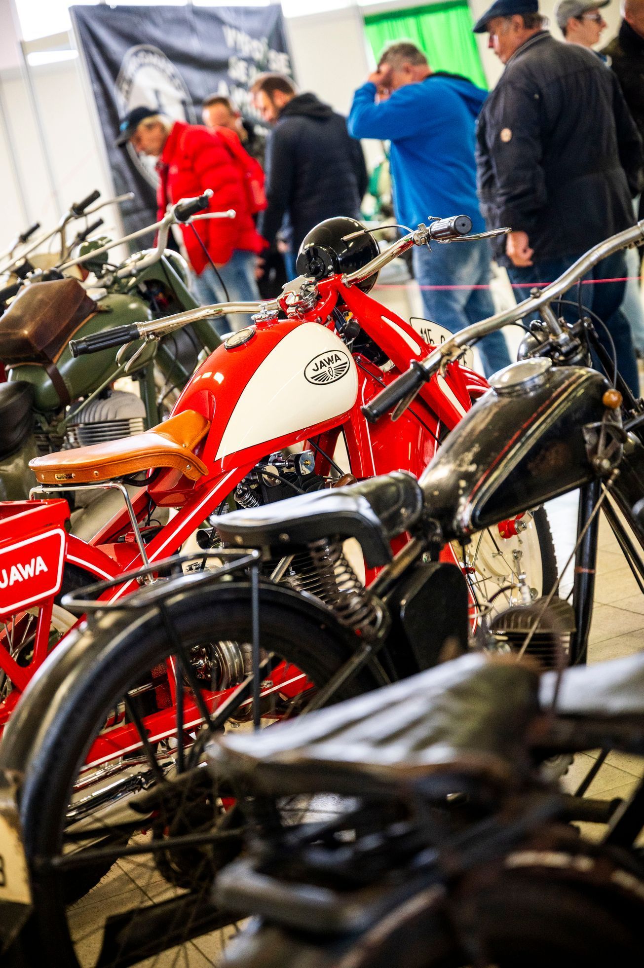 Aukce a burza Retro Garáž listopad 2025