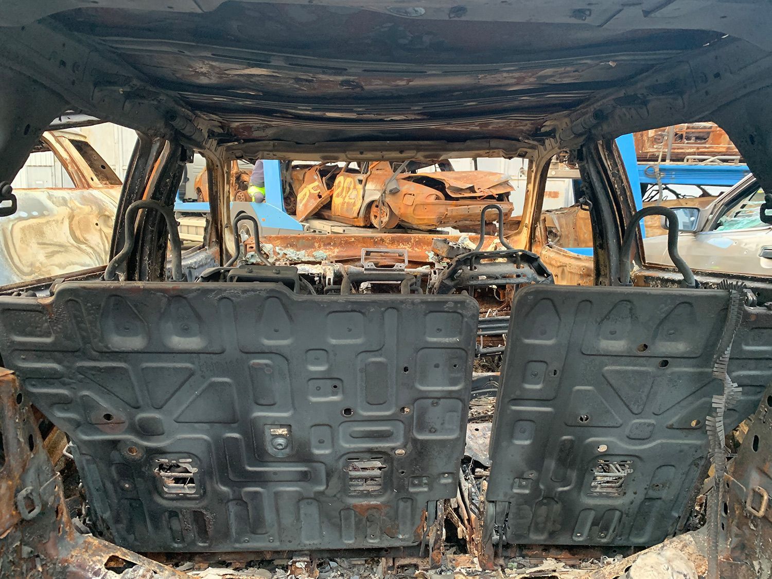 Maxim Velčovský / Signal festival - automobily z Ukrajiny