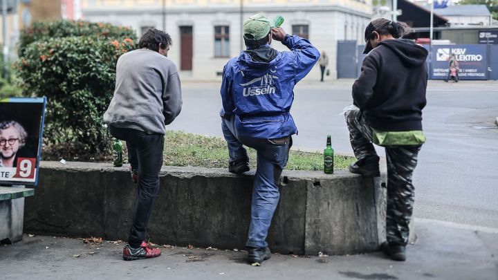 Foto: Prahu nezajímá první dojem? Projděte si "dechberoucí" zákoutí pražských nádraží