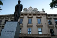 Masarykova univerzita chce vyhozeného akademika Zubovova