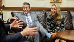 Pete Hegseth a Jennifer Hegsethová