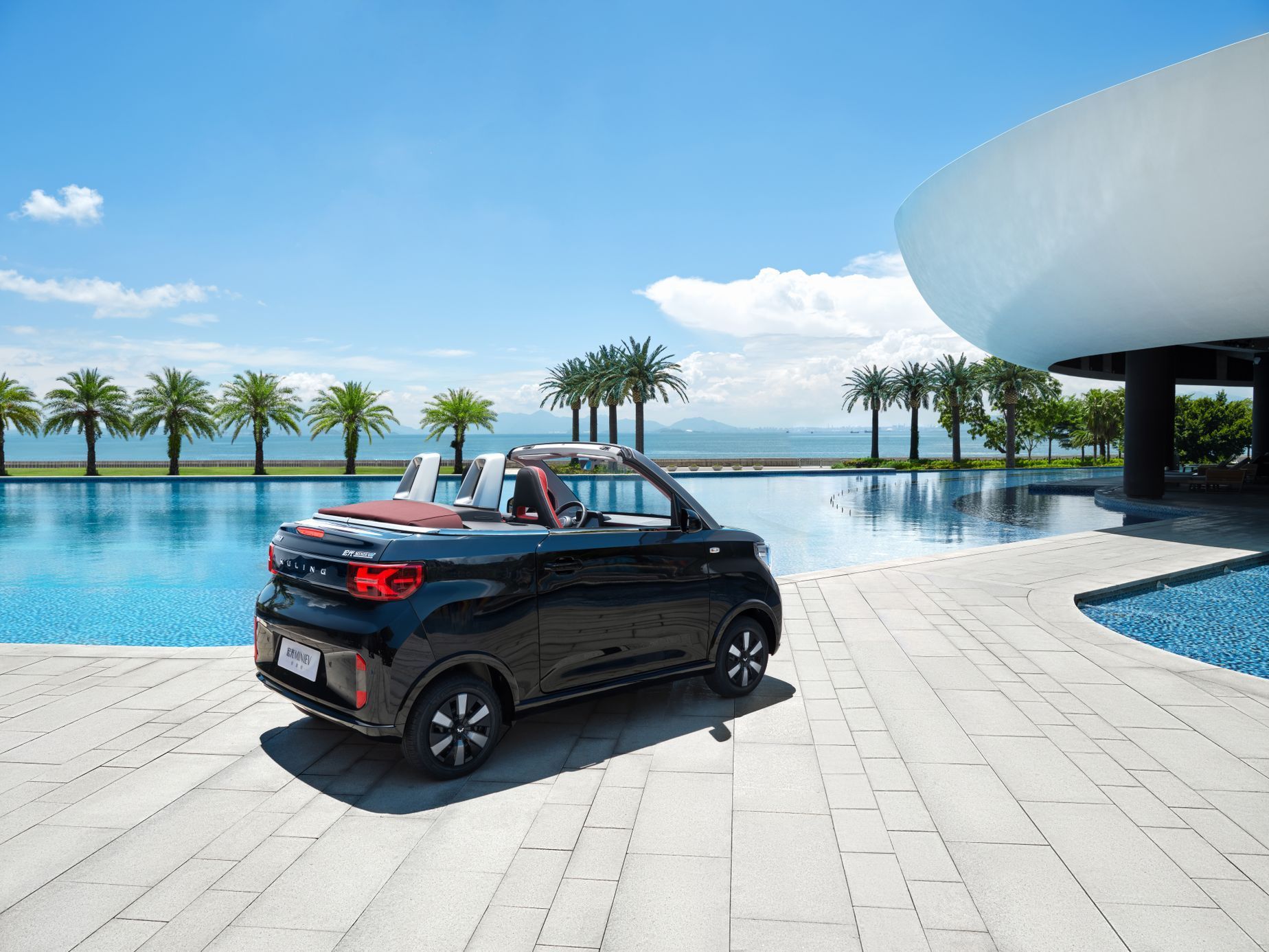 Wuling Hongguang Mini EV Cabrio