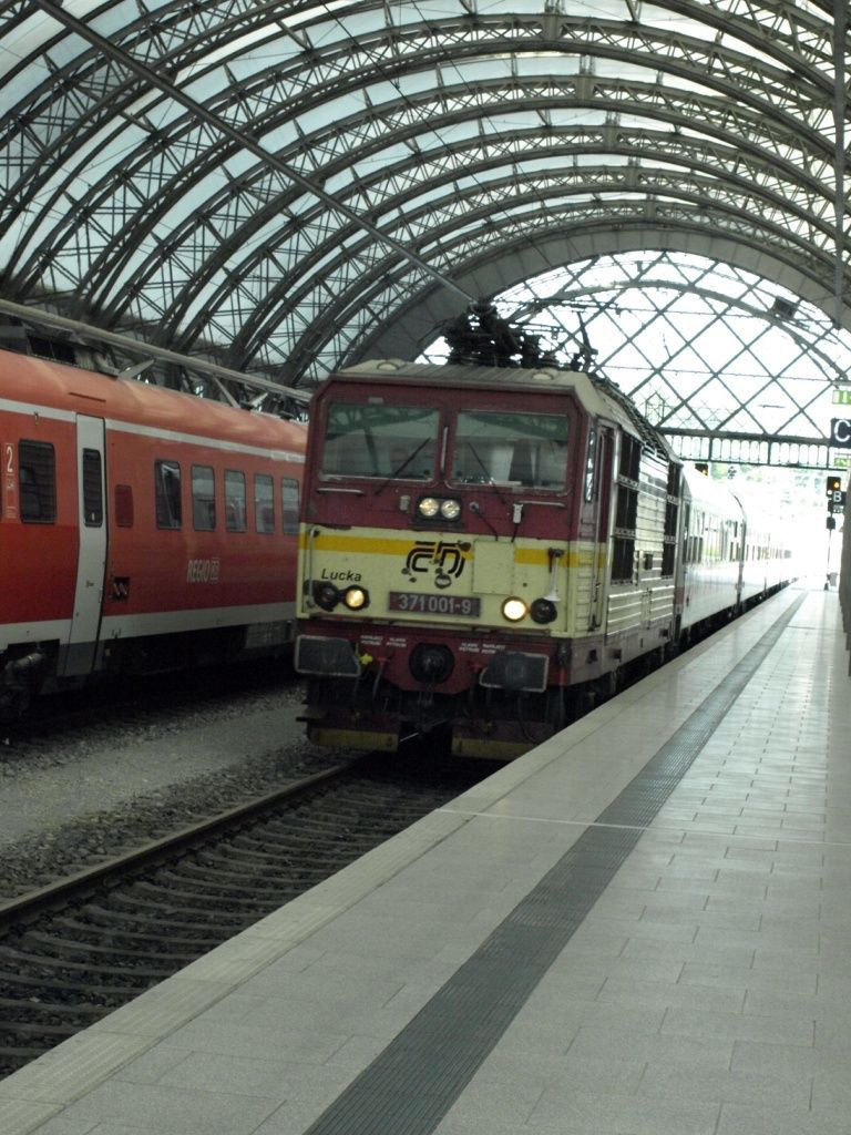 Drážďany v den stávky českých odborů