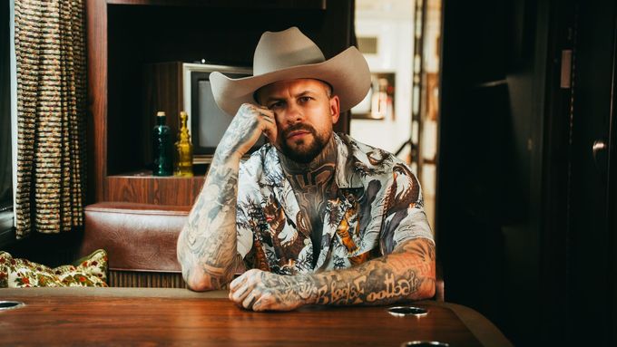 The single Welcome To Nashville from Marpa's new record features rapper Struggle Jennings.  Photo: Jiří Staněk