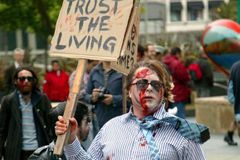 Video: Zombie Apocalypse